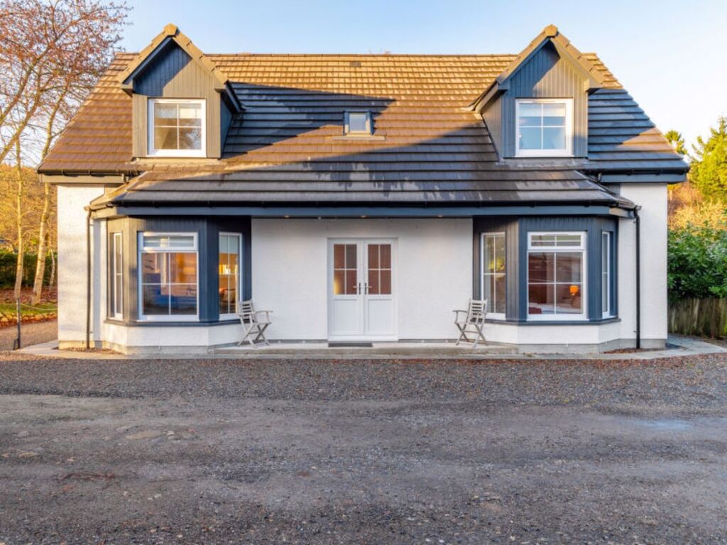 Balmridge House Loch Ness Bed & Breakfast — 4-Star Luxury Hotel in Drumnadrochit, United Kingdom
