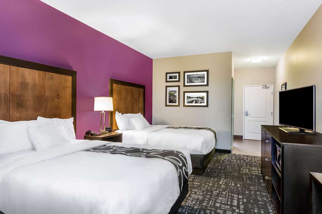 La Quinta Inn & Suites by Wyndham Monahans - photo 20