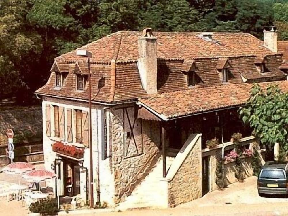 Hotel Victor Hugo — hotel in Saint-Cere