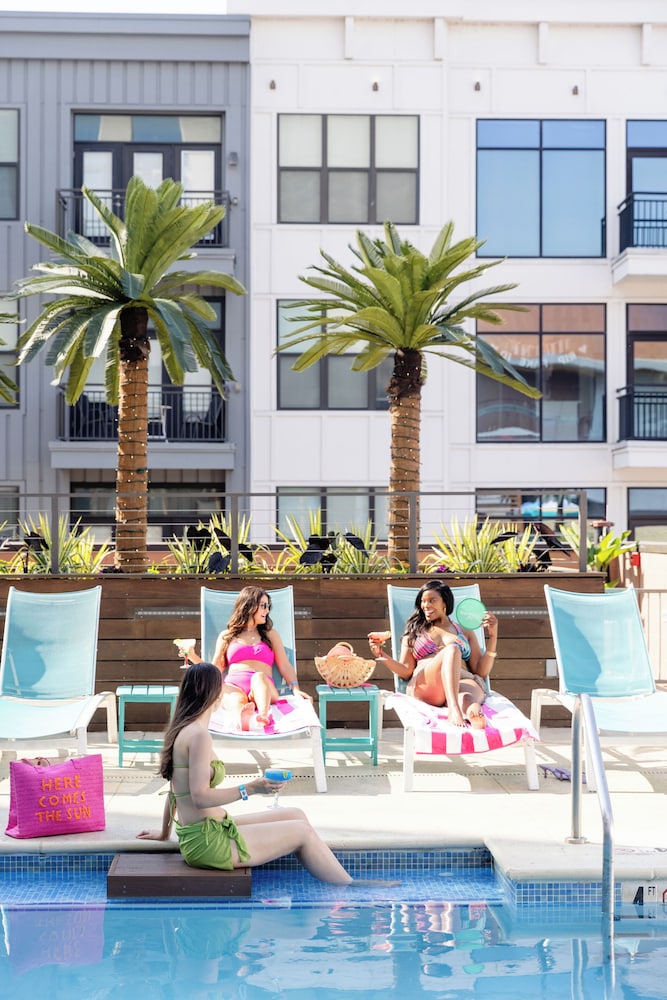 Margaritaville Hotel Nashville - photo 17