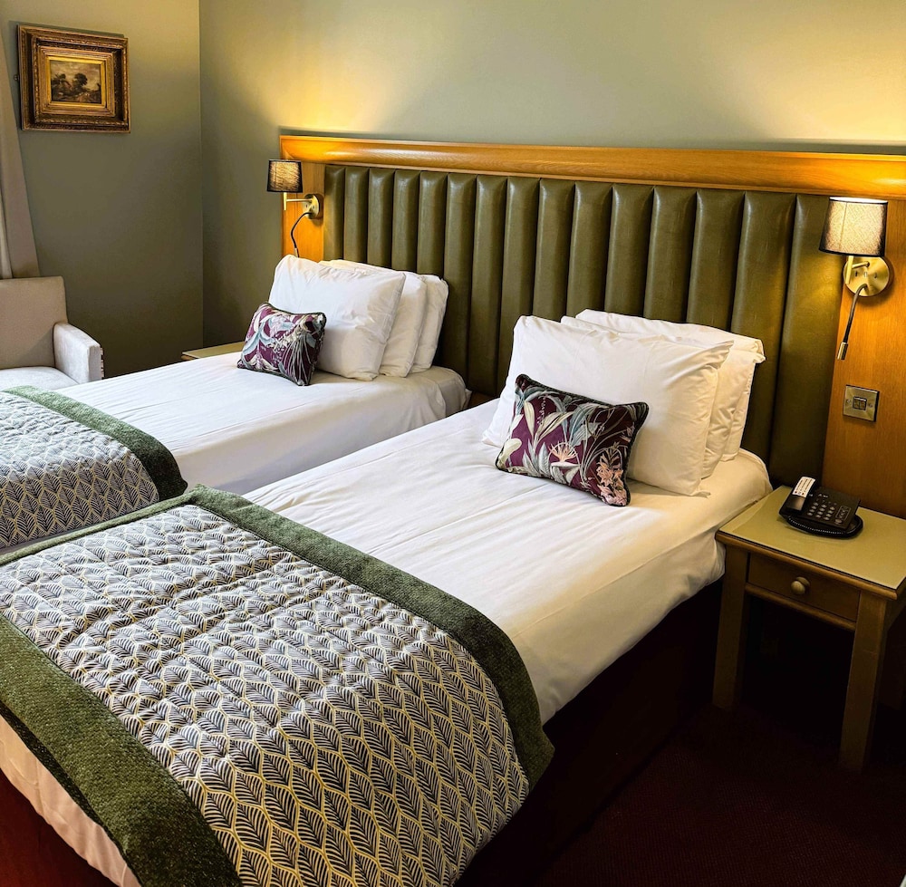 Roganstown Hotel & Country Club