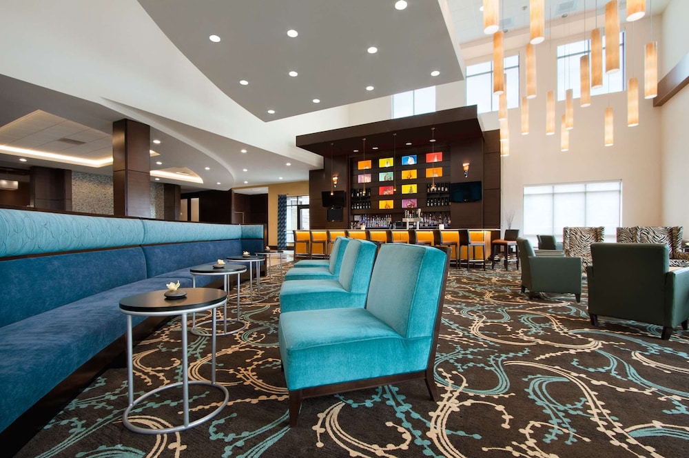 Embassy Suites by Hilton Fayetteville Fort Bragg - photo 23
