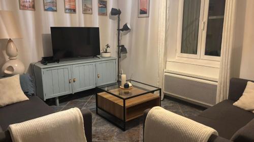 Le Quatorze - carbon neutral hotel in Bollene