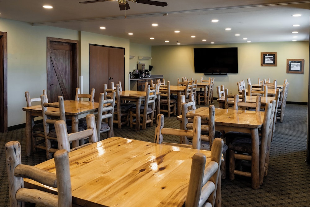 Baymont by Wyndham Pinedale - photo 99