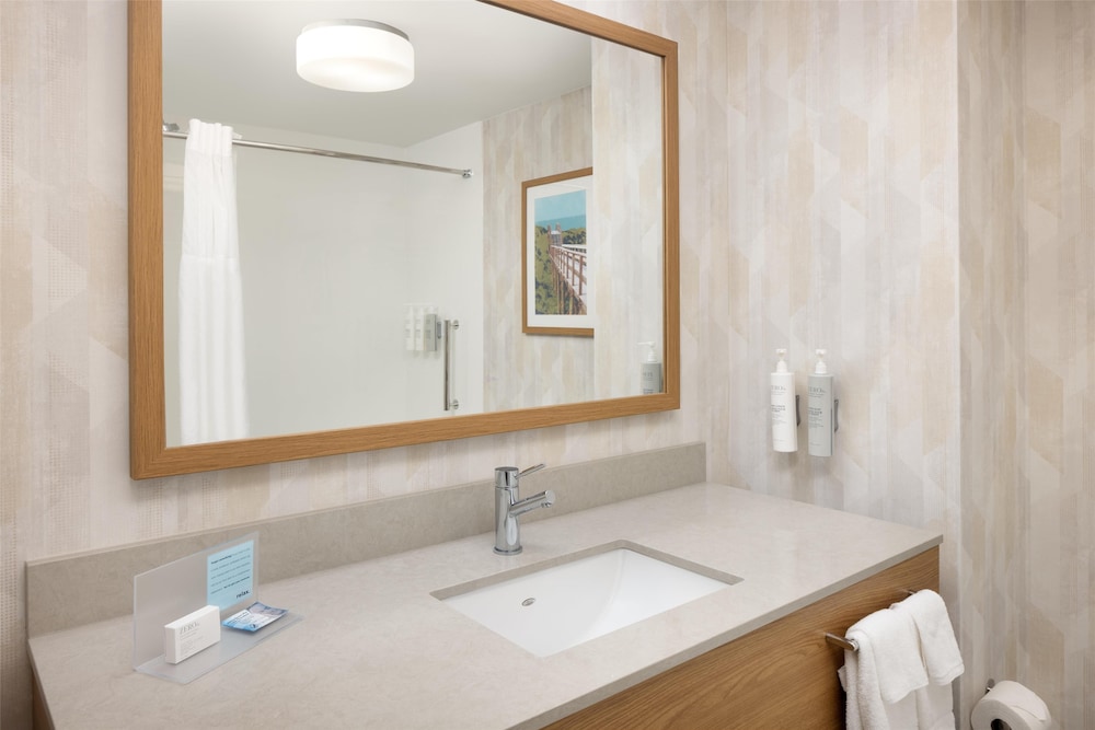 Hampton Inn & Suites Jekyll Island - photo 22