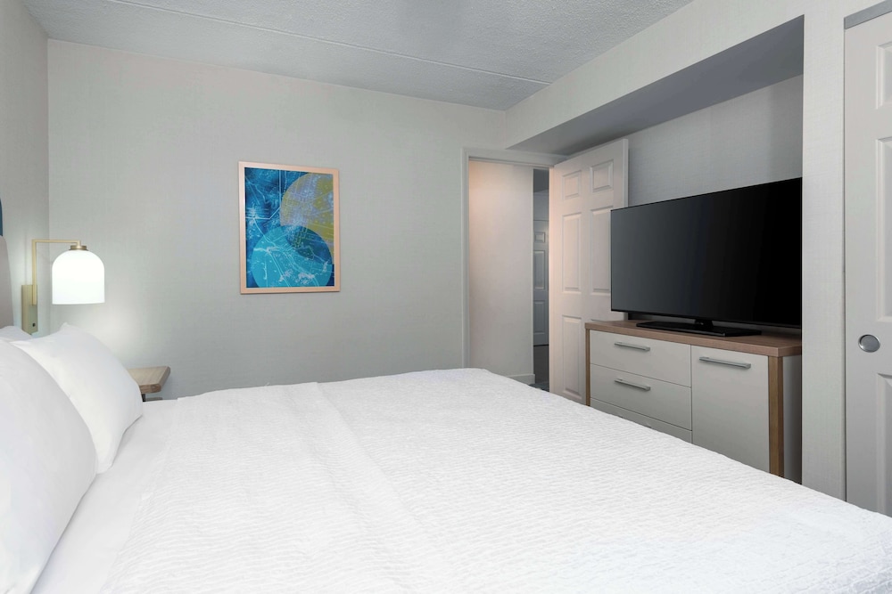 Homewood Suites by Hilton Buffalo Airport - photo 8