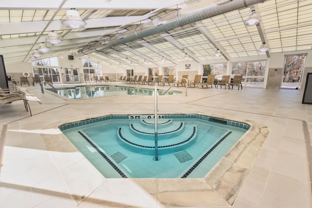 Holiday Inn Hotel & Suites Memphis Wolfchase Galleria by IHG - photo 29