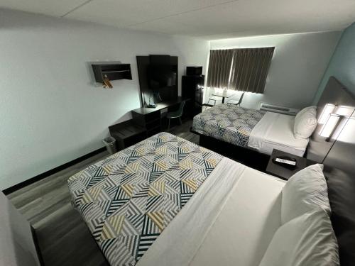 Studio 6 Suites East Syracuse Airport - photo 22