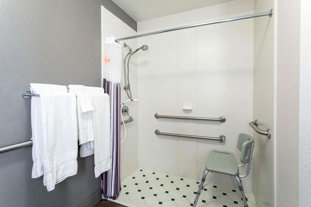 La Quinta Inn & Suites by Wyndham Denver Boulder Louisville - photo 9