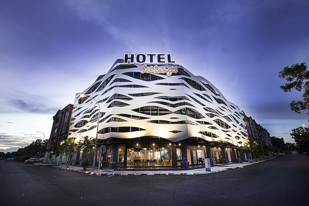 Sri Langit Hotel Klia in Sepang, Malaysia