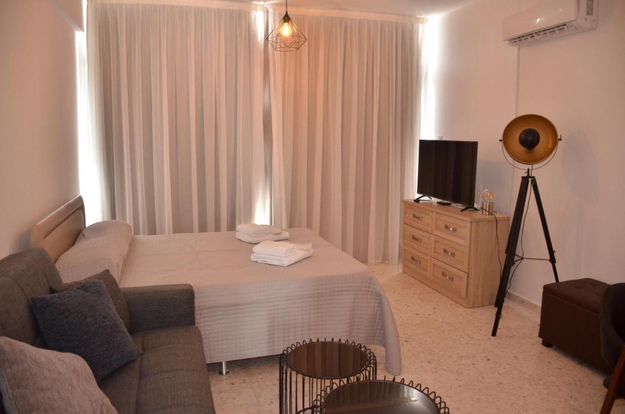 Almyria Apartments By IMH Travel & Tours