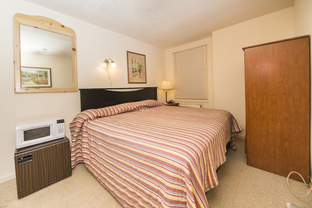 Summer Place Hotel - photo 11