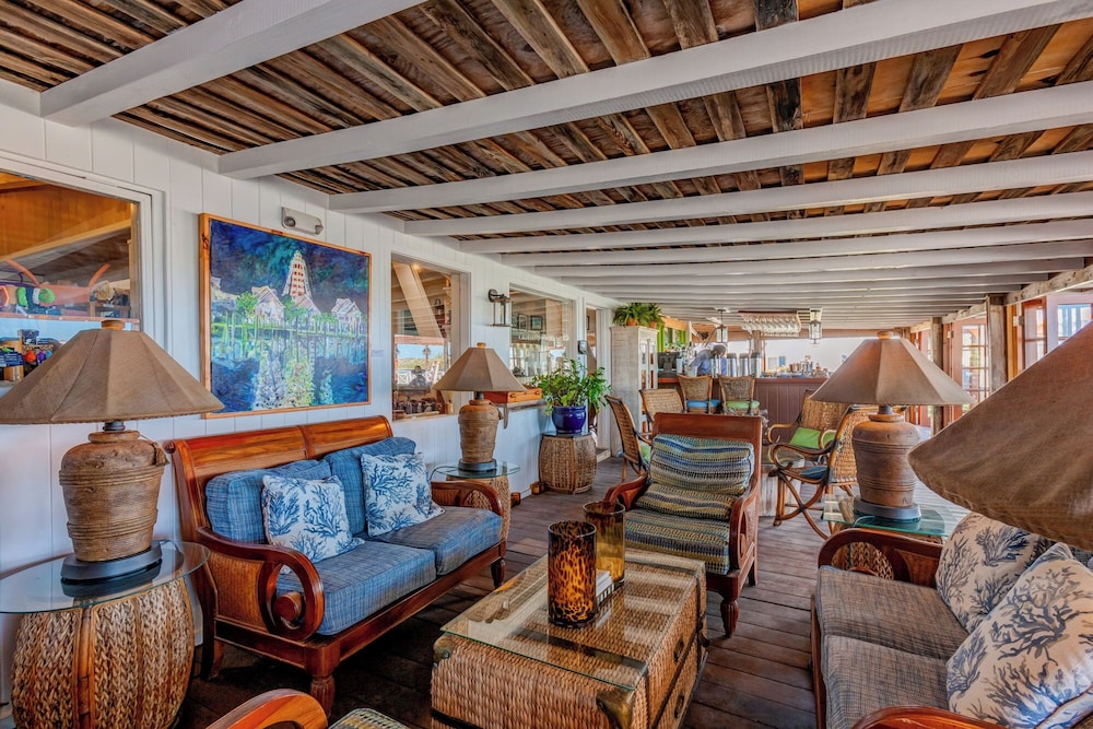 The Abaco Inn — Unknown City — photo 3
