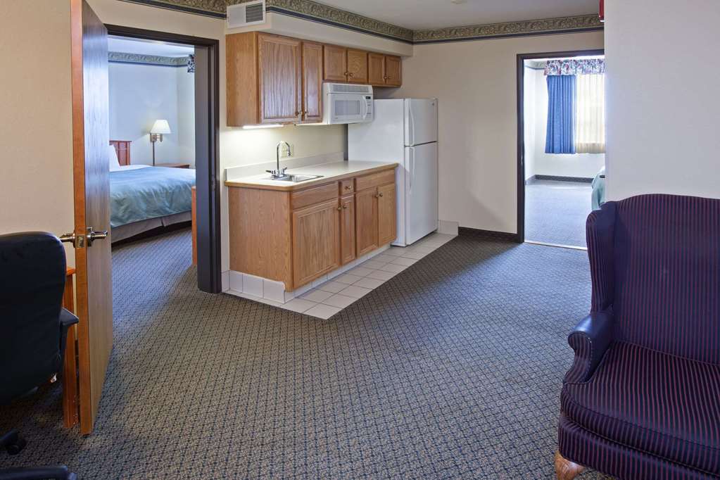 Country Inn & Suites by Radisson Lansing MI - photo 19