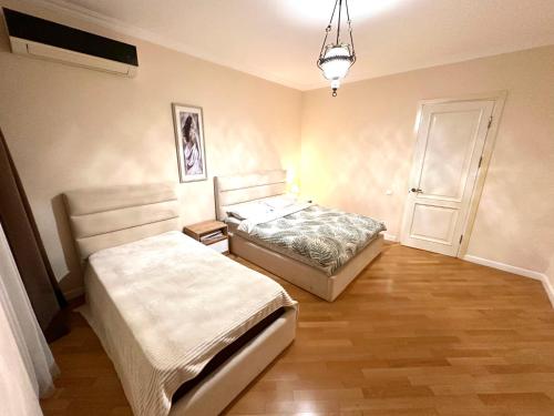 2BR Apartment in Downtown Rustaveli Residence