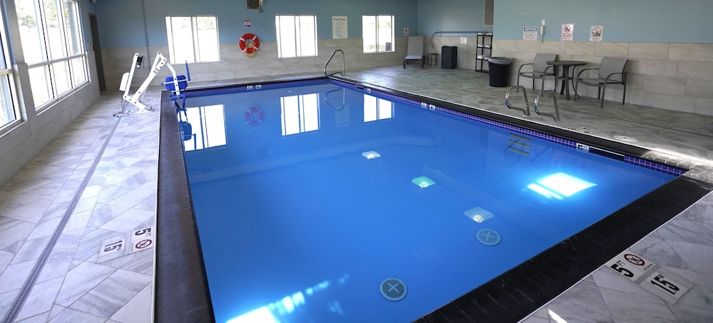 Holiday Inn Express La Junta by IHG - photo 15