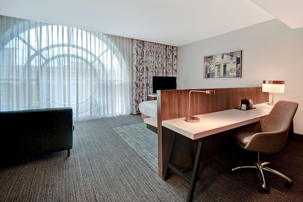 Hilton Garden Inn Kalamazoo - photo 23