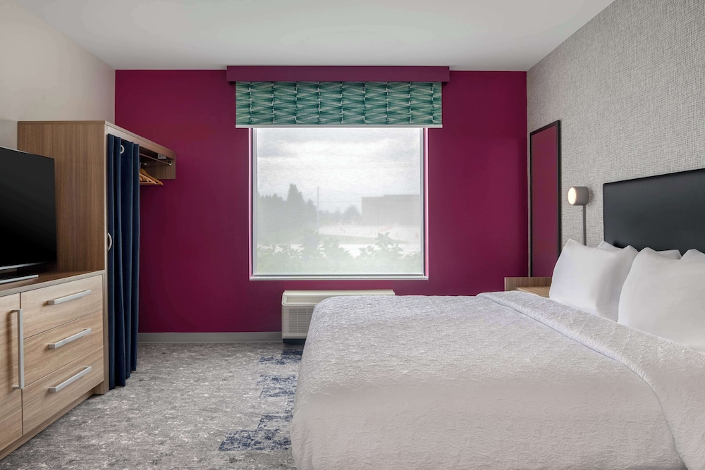 Home2 Suites by Hilton Sheboygan - photo 10