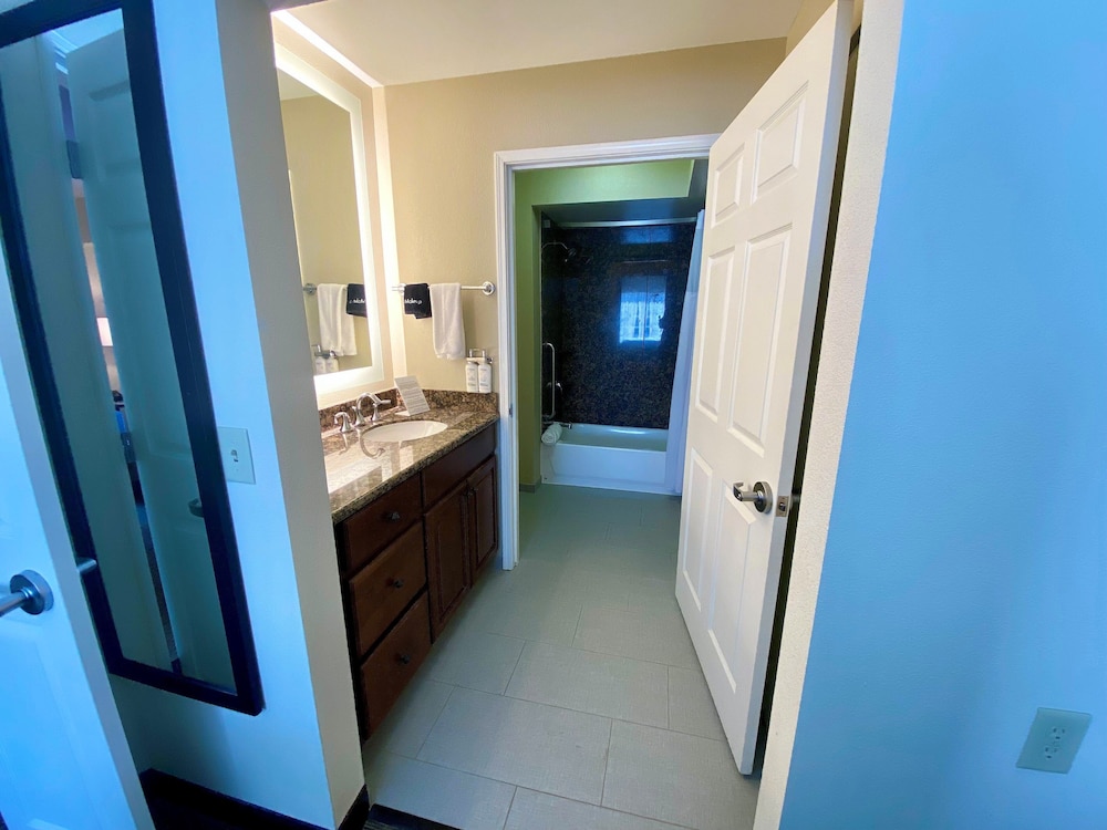 Staybridge Suites Great Falls by IHG - photo 53