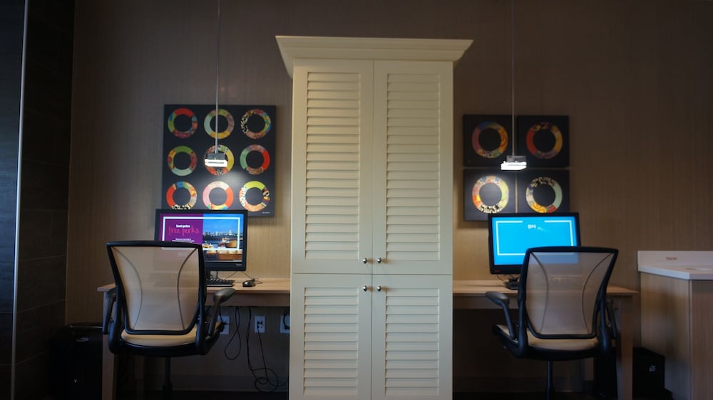 Home2 Suites by Hilton Clermont - photo 38