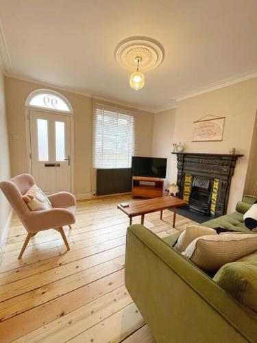 Family Friendly House in Norwich with Parking — 4-Star Luxury Hotel in Norwich, United Kingdom
