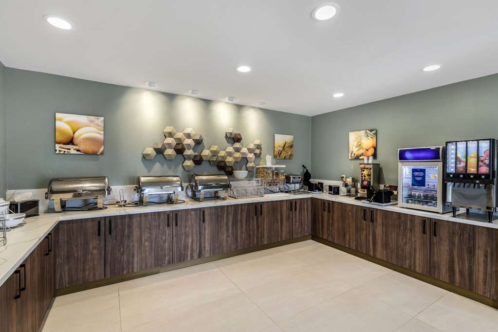 Comfort Suites Cheyenne WY - photo 26