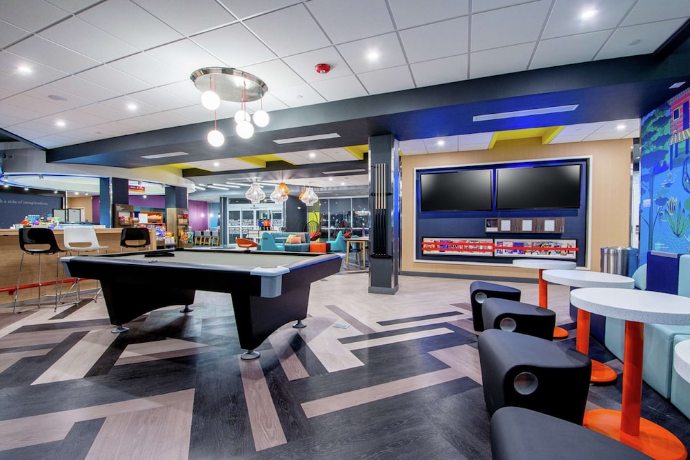 Tru by Hilton Lafayette River Ranch - photo 2