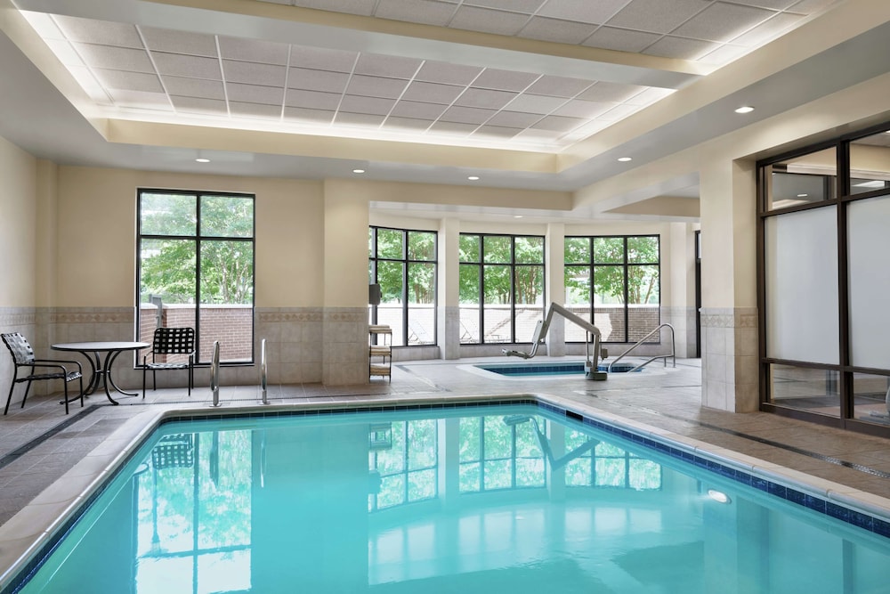 Hilton Garden Inn Charlotte Ayrsley - photo 22