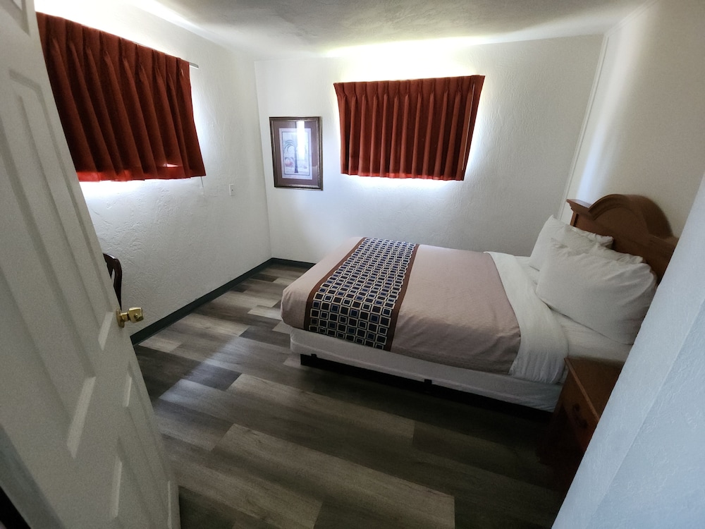 North Coast Inn - photo 12