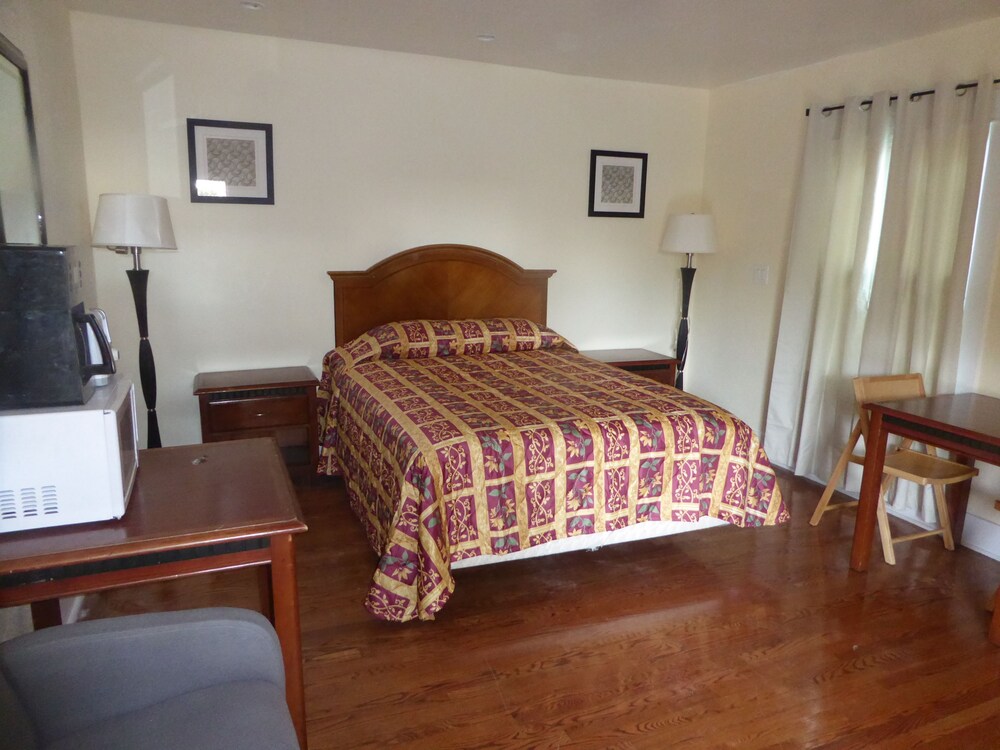 Oceana Marina Vacation Rental - photo 7