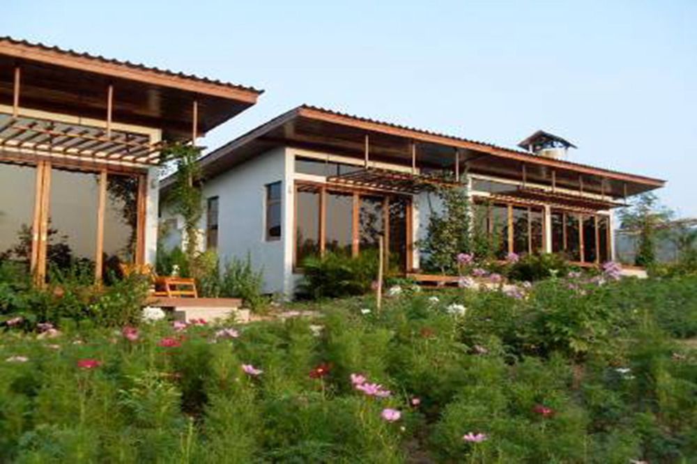 Upcountry Bungalows — hotel in Thoeng