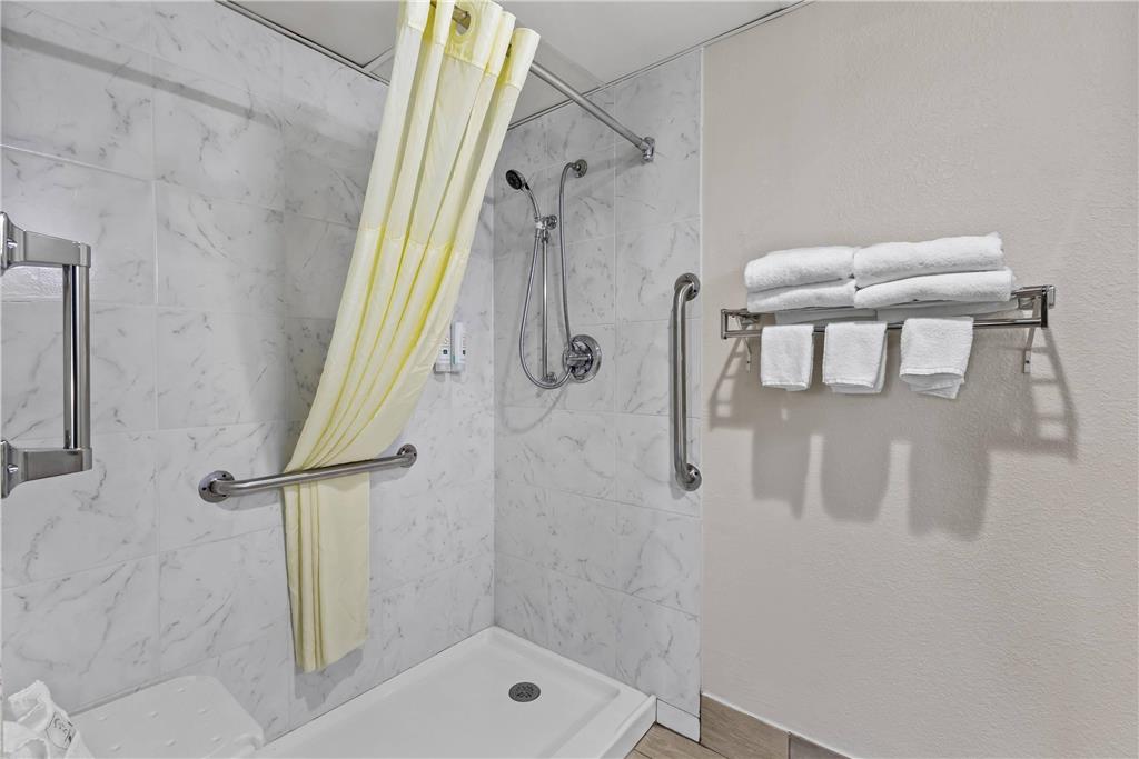 Quality Inn Fort Campbell - photo 21