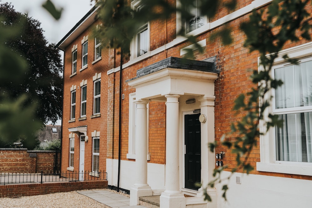 The Stay Company Dalby House — 4-Star Luxury Hotel in Derby, United Kingdom
