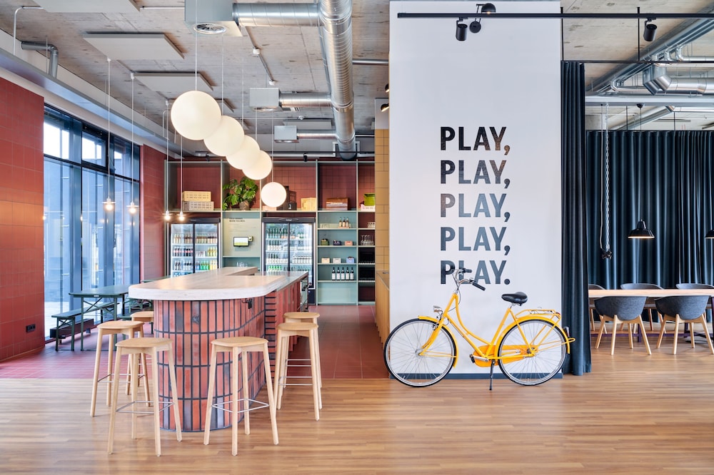 Stayery Bielefeld Hauptbahnhof — Bielefeld