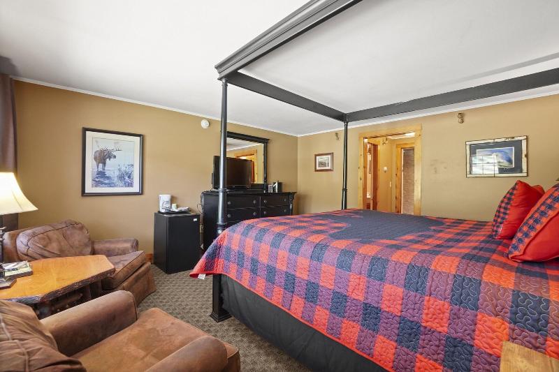 Whitneys Inn at Black Mountain - photo 21