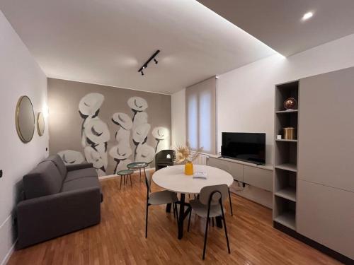 Apartment Aurora Rho Fiera — 4-Star Luxury Hotel in Milan, Italy