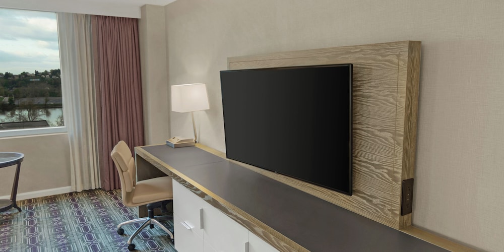 Hilton Harrisburg - photo 15