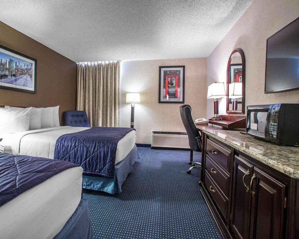 Quality Inn Schaumburg Chicago near the Mall - photo 11