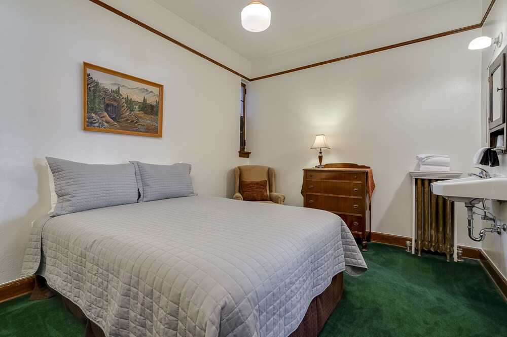 Ryan Hotel - photo 20