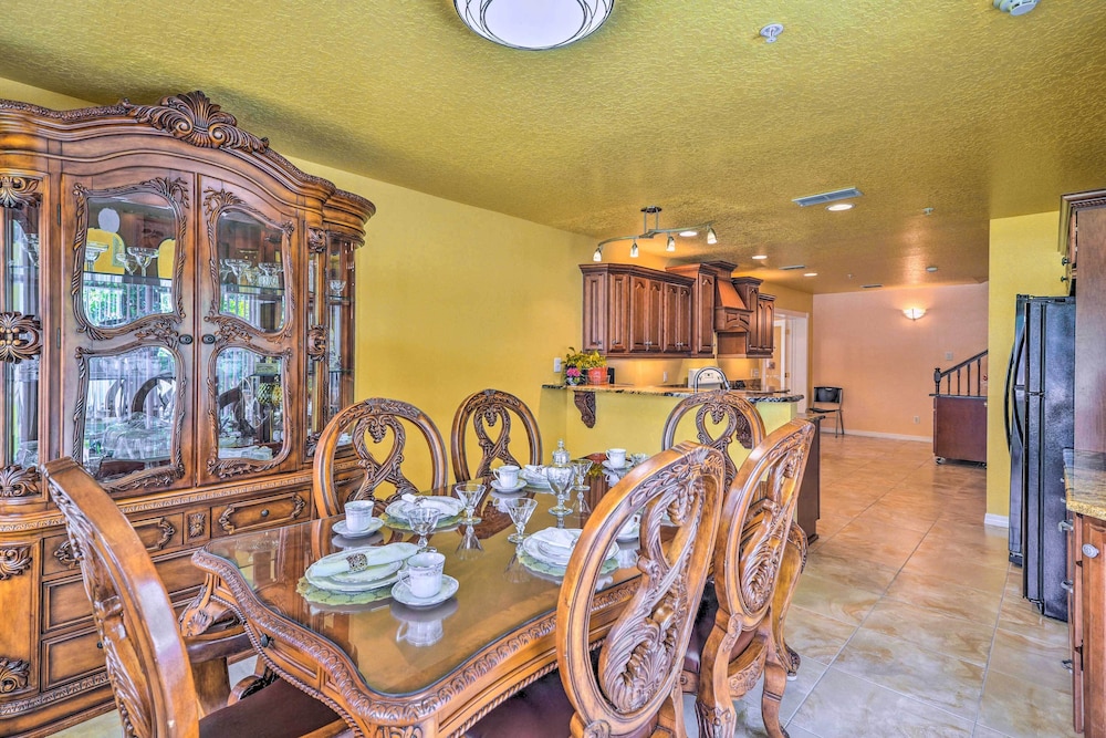Cozy Coastal Retreat w Grill 5 Mi to Beach — hotel in Port Orange
