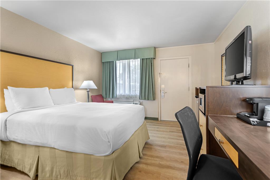 Best Western Petaluma Inn - photo 22