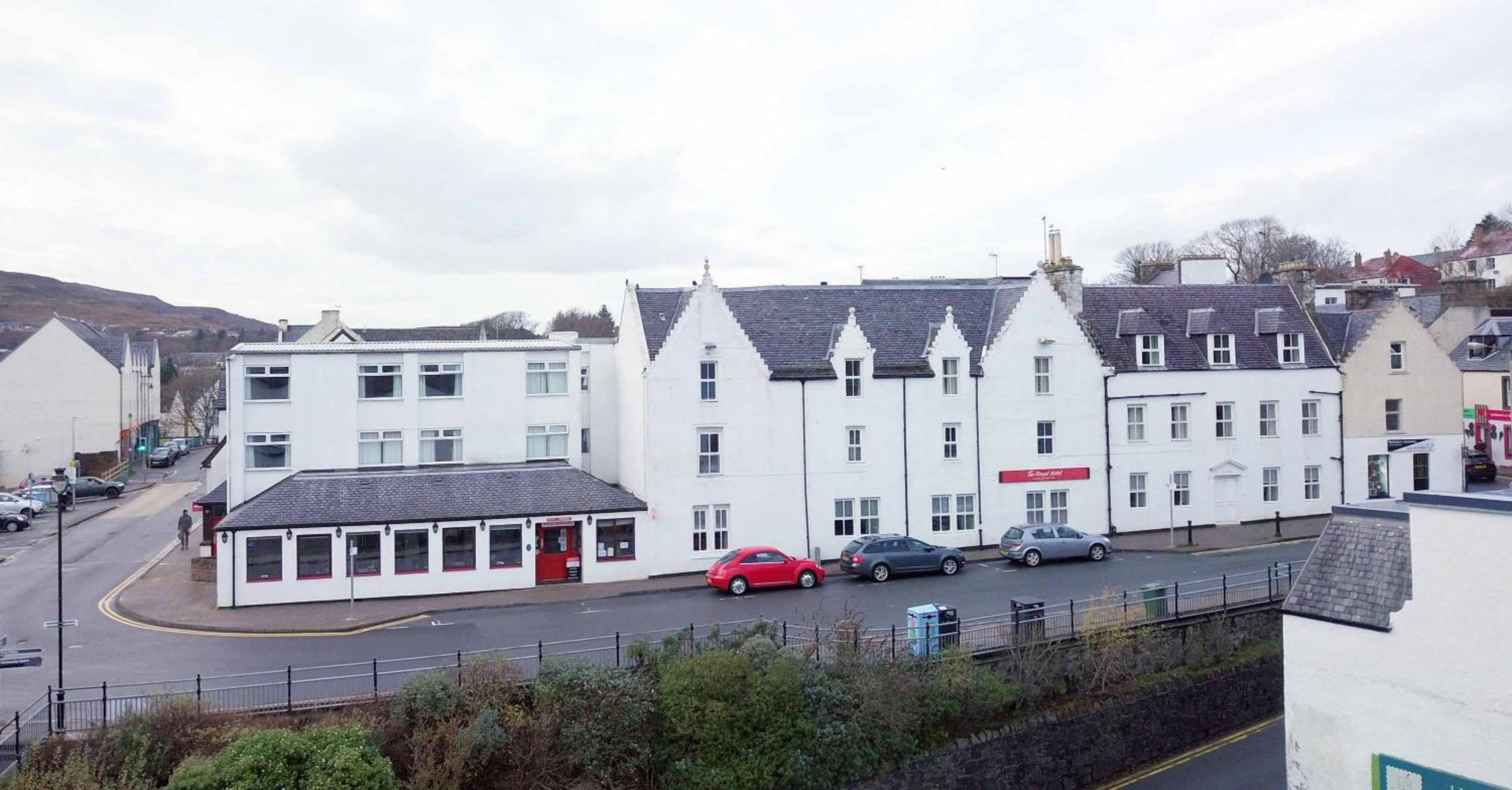 The Royal Hotel — hotel in Portree
