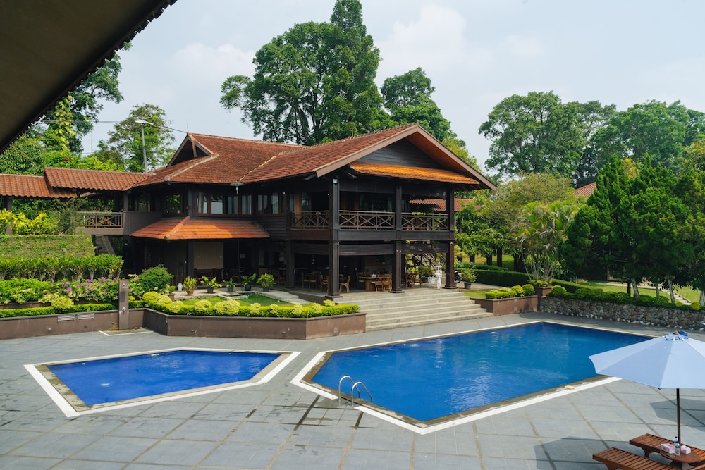 Reddoorz Premium Lido Sukabumi — Cicurug