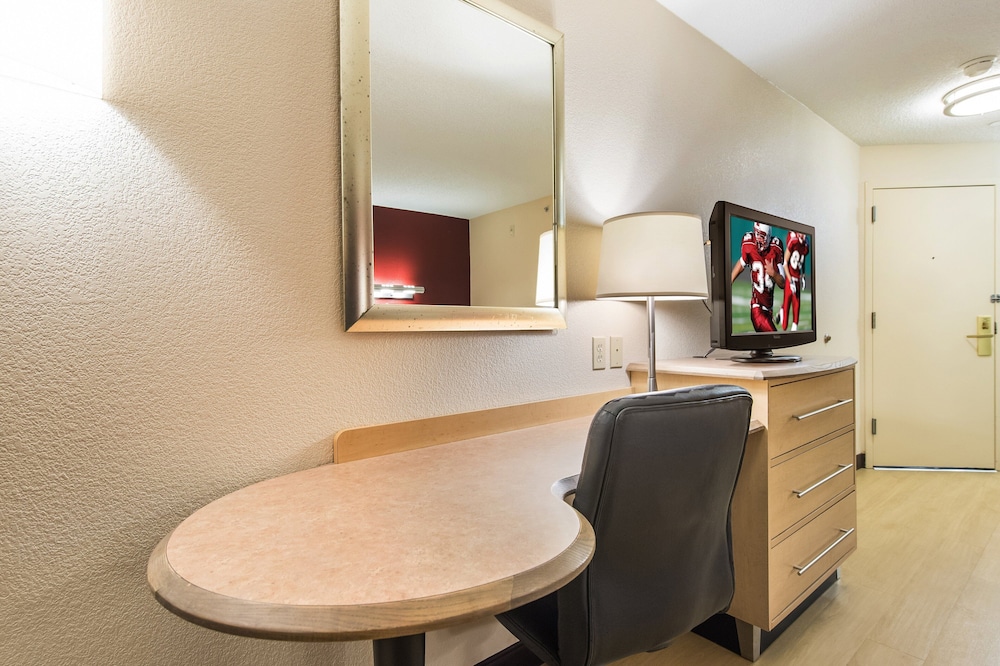 Red Roof Inn Seattle Airport SEATAC - photo 18