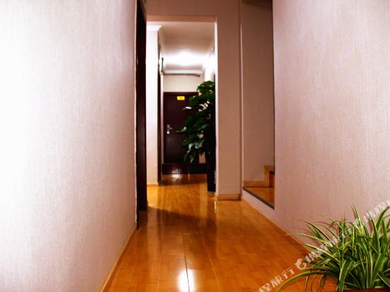 Shunhe station - last minute hotel in Chengdu