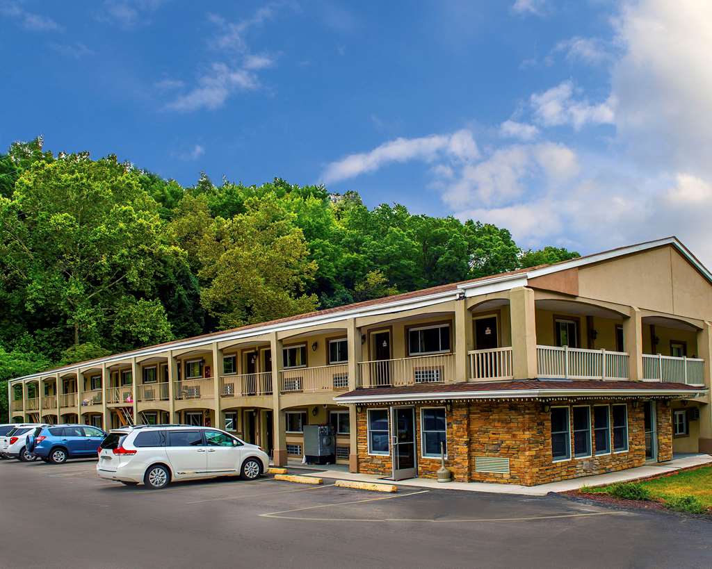Econo Lodge Jefferson Hills Hwy 51 - featured photo