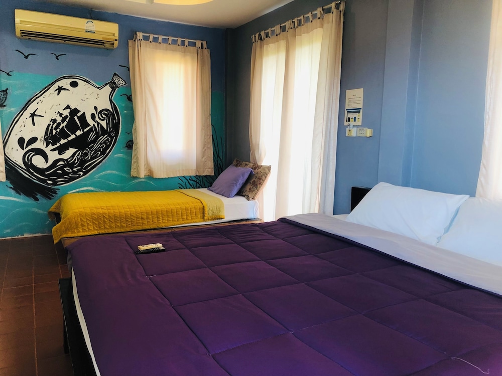 SD Beach Resort in Pran Buri, Thailand