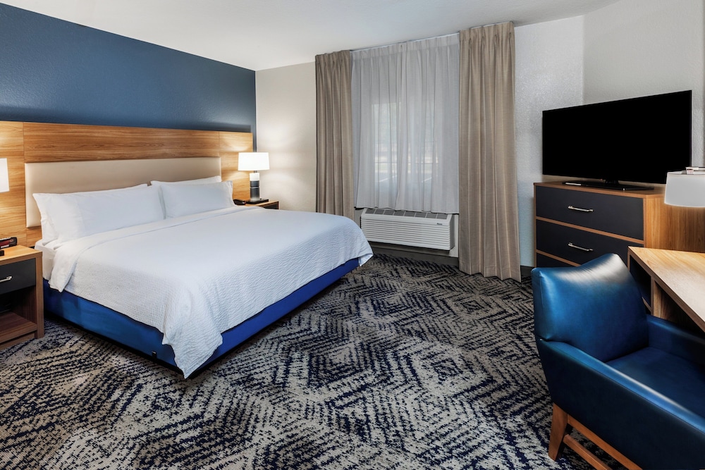 Candlewood Suites Fayetteville University of Arkansas by IHG - photo 14