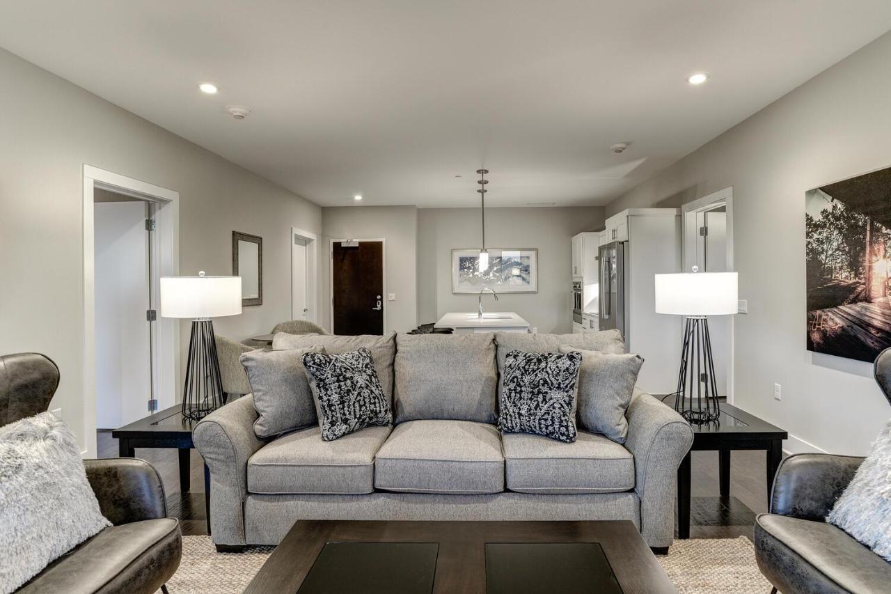 145 Biltmore Avenue 541B00A - last minute hotel in Asheville