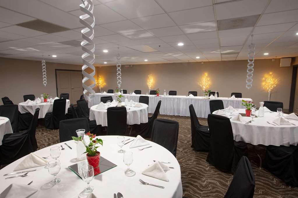 Country Inn & Suites by Radisson Fargo ND - photo 20